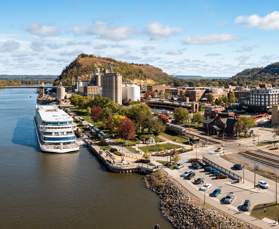 Red Wing river view boat- Red Wing Movers - Piepho Moving & Storage